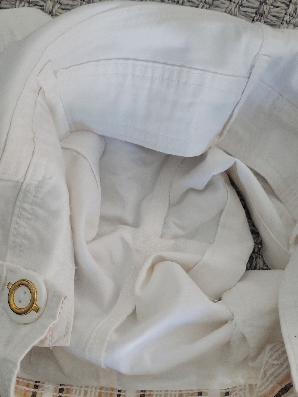Zanadi White  Sailor Short with Gold Buttons Size 0 - Picture 5 of 10